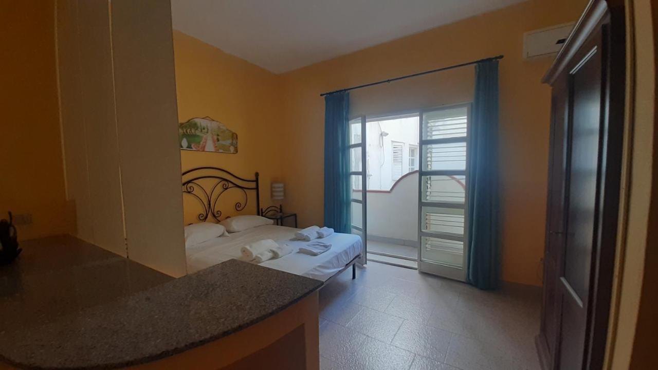 Aparthotel Il Mare Di Ortigia Syrakus Zimmer foto
